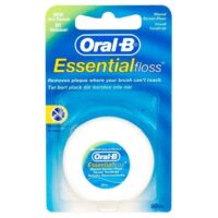 Нить зубная Oral-B вощеная с мятным вкус 50м 1 шт