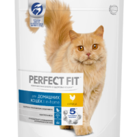 Корм PERFECT FIT для живущих в помещении взрослых кошек с курицей 650г 1 шт